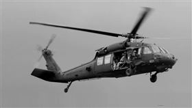 黑鷹失事／為三軍將士致敬…劉宥彤：若有政黨操作應抵制！（圖／翻攝自執行長劉宥彤臉書）