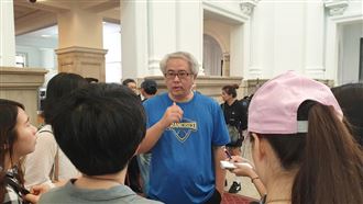 女星：誰讓我兒打仗就要他命　導演批媚中