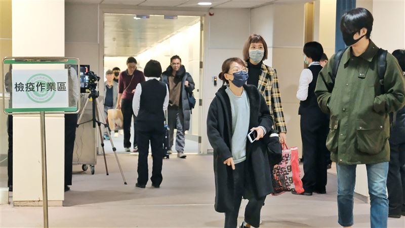 武漢不明肺炎　旅客：當地作息正常