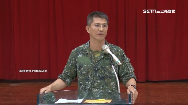 痛失金門菁英！洪鴻鈞是兩棲蛙人將軍