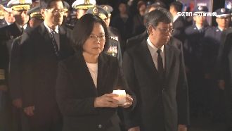 黑鷹8將士殉職　蔡英文點燈獻花追思