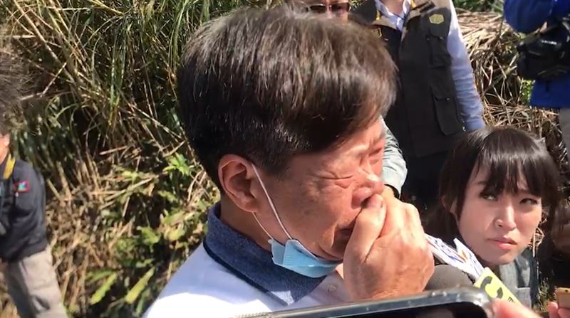 黑鷹失事／駕駛老父招魂慟：以你為榮