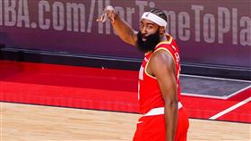 ▲哈登（James Harden）44分11籃板11助攻，本季首度「大三元」。（圖／翻攝自火箭推特）