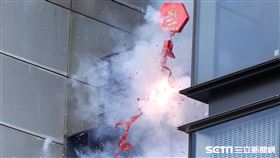 三立集團開工大吉由董事長林昆海、總經理張榮華帶領全體員工開工。（記者邱榮吉、林士傑/攝影）