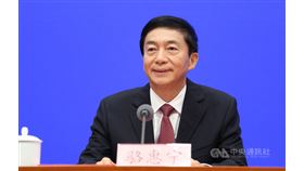 中國國務院任命駱惠寧接任香港中聯辦主任，官媒文匯報5日引述政壇權威人士稱，駱惠寧政治過硬，「四個意識」強，貫徹落實中央決策部署和習近平總書記重要指示精神「堅決有力」。（中新社提供）中央社 109年1月5日