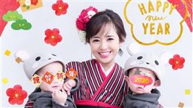 蒼井空/雙胞胎兒子。翻攝微博