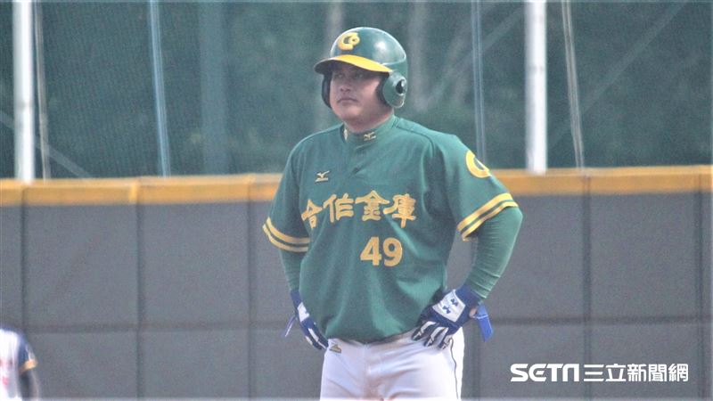 爆米花／黃佳瑋盼奪冠　送教頭退休禮