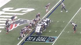 ▲泰坦擊敗愛國者。（圖／翻攝自推特）