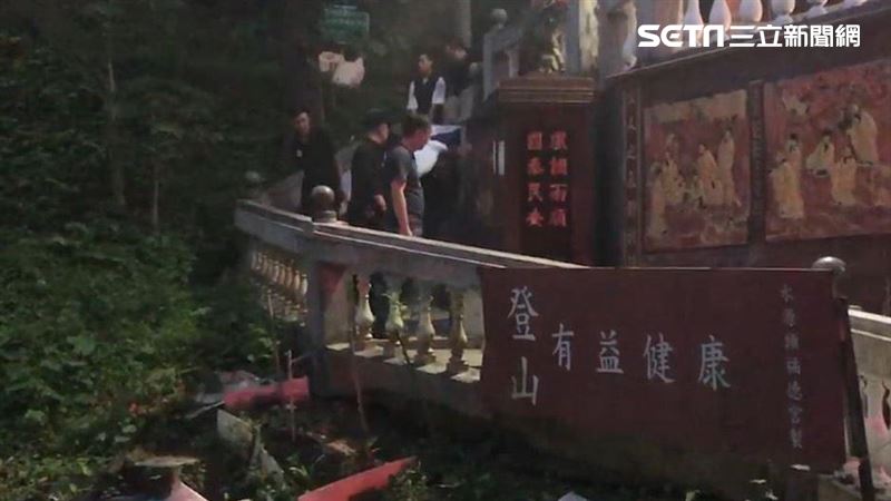 男星胞兄勒斃妻兒吊掛亡　親家姐哭癱