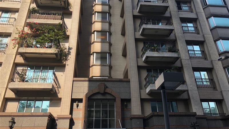 男星購孝親宅！父母惜長子讓屋仍悲劇