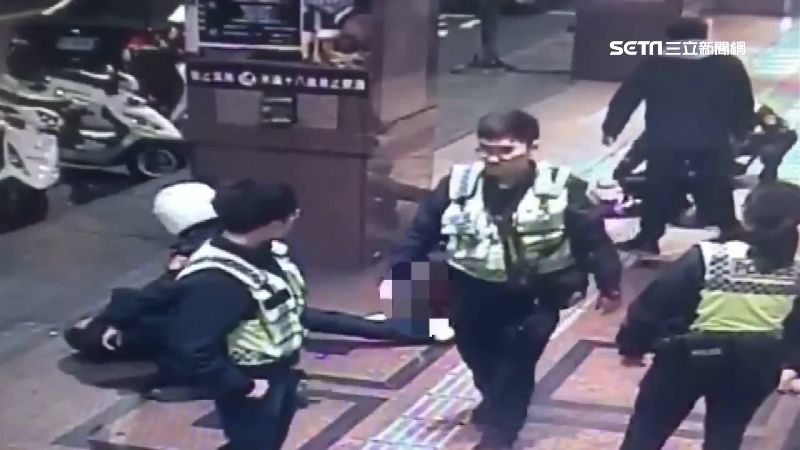 唱歌遇前任「插花」　情敵爆口角捅人