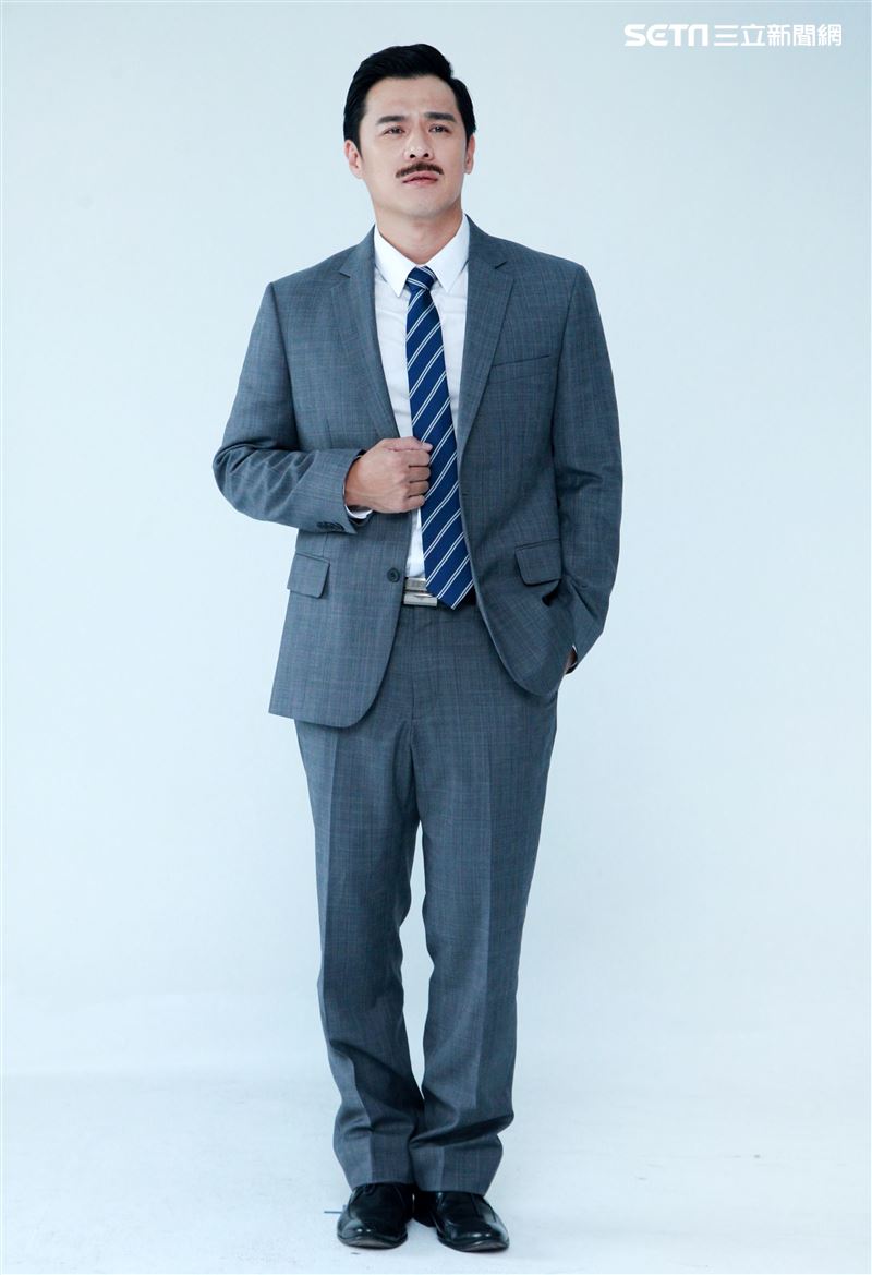 竇智孔演舞台劇「步步驚笑」。（記者邱榮吉/攝影）