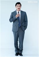 竇智孔演舞台劇「步步驚笑」。（記者邱榮吉/攝影）