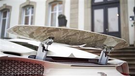 ▲Bugatti與Hermès聯名的Chiron超跑。（圖／翻攝網站）