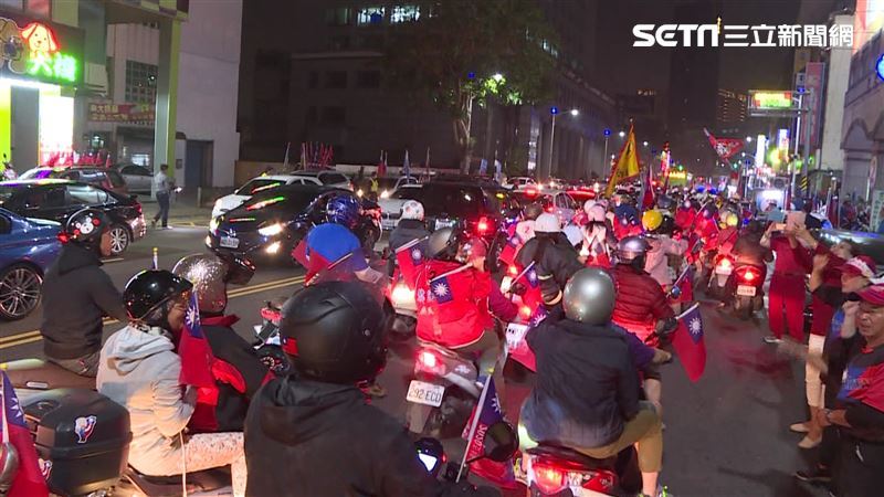 韓粉無極限癱瘓交通！市民怒打110