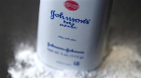 英國,異食癖,爽身粉。(圖/翻攝自推特)