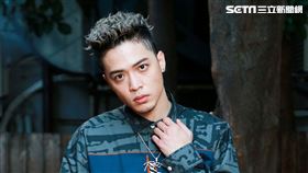 J.Sheon接受三立新聞網專訪。（圖／記者林士傑攝影）