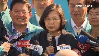 蔡英文全台掃街車出發　力拼國會過半