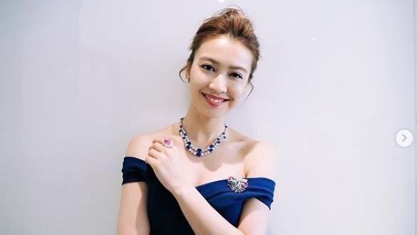 昔美過邱淑貞　最美港姐爆凸肚洩近況