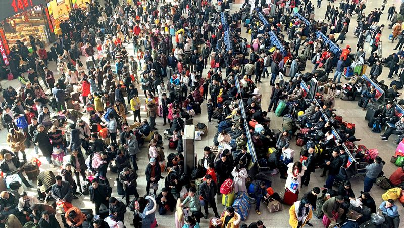 中國春運　旅客發送量預計30億人次
