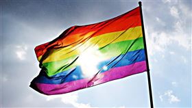 菲律賓最高法院近日宣布否決一項支持同性婚姻的動議，菲律賓人權委員會9日呼籲同性戀、雙性戀、跨性別者、酷兒和雙性人社群繼續努力爭取平權。（示意圖／圖取自Pixabay圖庫）
