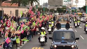 蔡英文車隊掃街，支持者爆滿。（圖／記者黎冠志攝影）