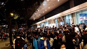 下班湧現返鄉潮！「回宜蘭」轉運站塞爆　9成都年輕人（圖／記者黃偉家攝影）