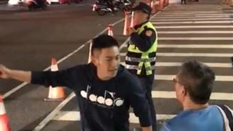趙駿亞爆氣推倒員警　凶狠畫面曝光！