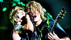 日本搖滾天團「ONE OK ROCK」 雅慕斯娛樂提供