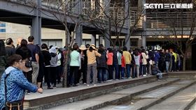 投票所(▲三峽桃子腳國小)圖／記者陳淳毅攝影