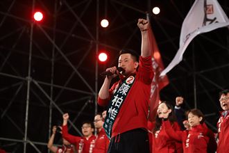 生變？陳柏惟勝選夜　晾女友枯等4時