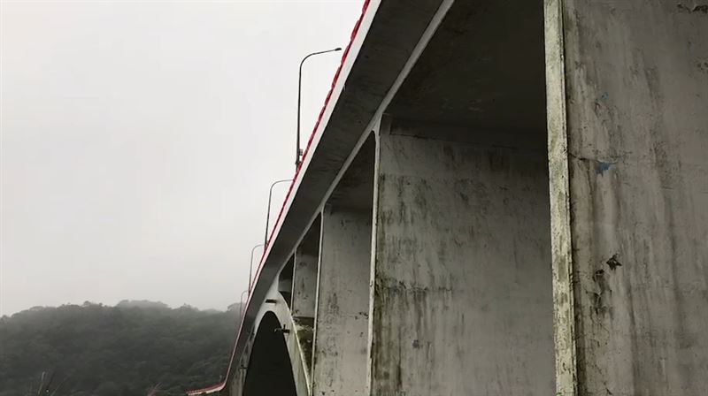 快訊／北市馬槽橋男一躍而下身份待查