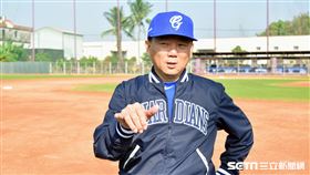 ▲富邦悍將洪一中蔡承儒郭建霖。（圖／記者王怡翔攝影）