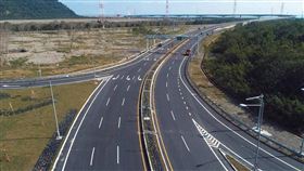 蘇花改提高速限　開放大貨車通車後再評估蘇花改全線通車後時速限制40到60公里，不少用路人嫌車速太慢。公路總局第四區養護工程處表示，開放大貨車通車後，會評估檢討是否放寬速限。（公路總局提供）中央社記者李先鳳傳真　109年1月13日