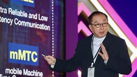 林百里出席全球科技領袖高峰論壇「2019全球科技領袖高峰論壇」30日在台北舉行，廣達電腦董事長林百里會中專題演講。中央社記者張皓安攝  108年10月30日