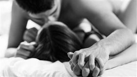 性愛，做愛，情侶，夫妻（示意圖／pixabay）