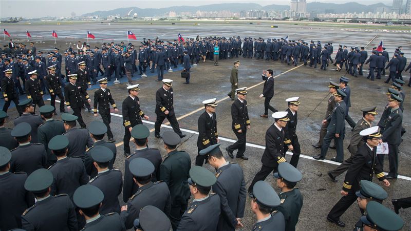 黑鷹將士公奠　美國防部准將現身致意