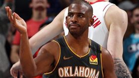 NBA／別再鞭了…保羅爆笑嘲諷灰狼
NBA,奧克拉荷馬雷霆,Chris Paul,紮球衣,明尼蘇達灰狼
翻攝自推特