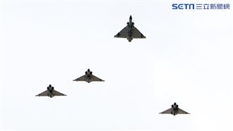 致敬沈一鳴!幻象2000戰機衝場