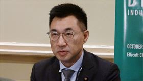 立委江啟臣透露與美方密談  說明國民黨國防政策立委江啟臣透露，國民黨於7日和美國國防官員、美國在台協會主席莫健等人在閉門會議有不錯的對話與溝通。美方了解國民黨的國防政策以預防戰爭、維持戰力為主。中央社記者江今葉馬里蘭州埃利科特市攝　108年10月8日