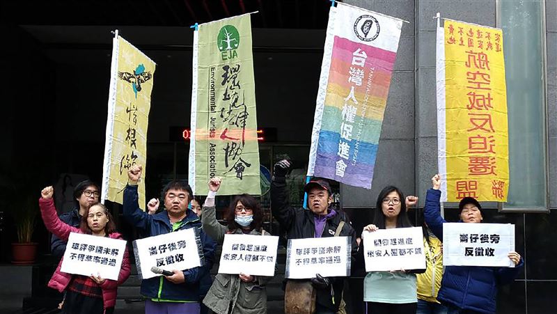 釐清徵收權責　桃機跑道環評須補件