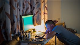 失眠(陳弋攝影)