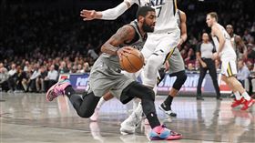 ▲厄文（Kyrie Irving）復出第二戰攻下全場最高32分。（圖／美聯社／達志影像）