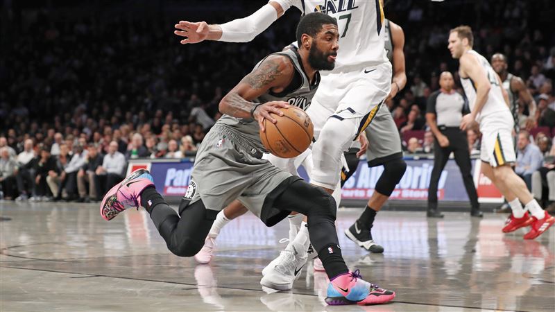NBA／高抬腿運球　厄文炫技耍爵士
