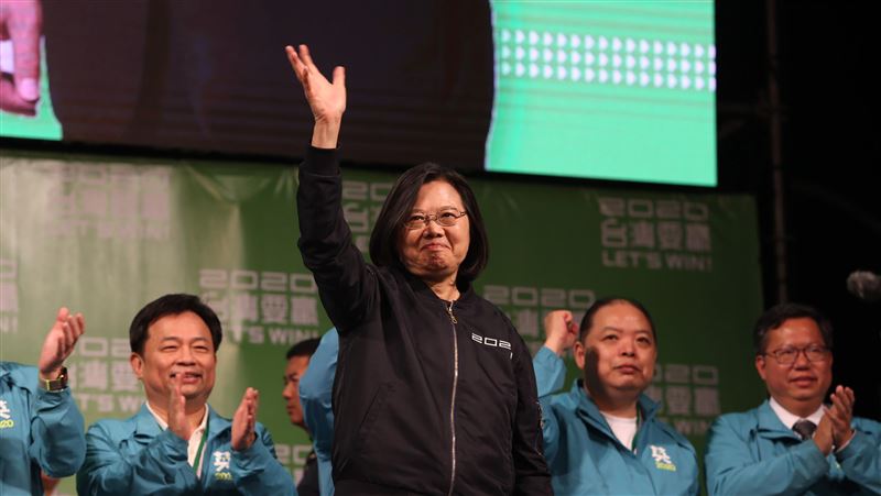 國台辦：撼山易　撼九二共識難