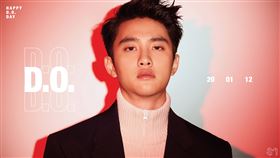 都敬秀，翻攝自EXO臉書