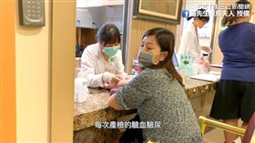 媽媽為了肚中寶寶須接受各種檢查。（圖／鳥先生&鳥夫人臉書授權）