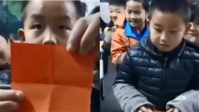 期末抽獎！男童抽中「試卷一套」 直接垮臉（圖／翻設自臉書趙勇）