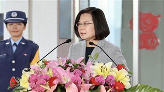 傳承沈一鳴精神　小英今視察興安營舍