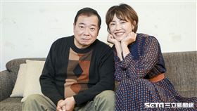《喜從天降》演員廖峻、小八張允曦一同接受三立新聞網專訪，廖峻兒子廖錦德陪同現身。（圖／記者林士傑攝影）